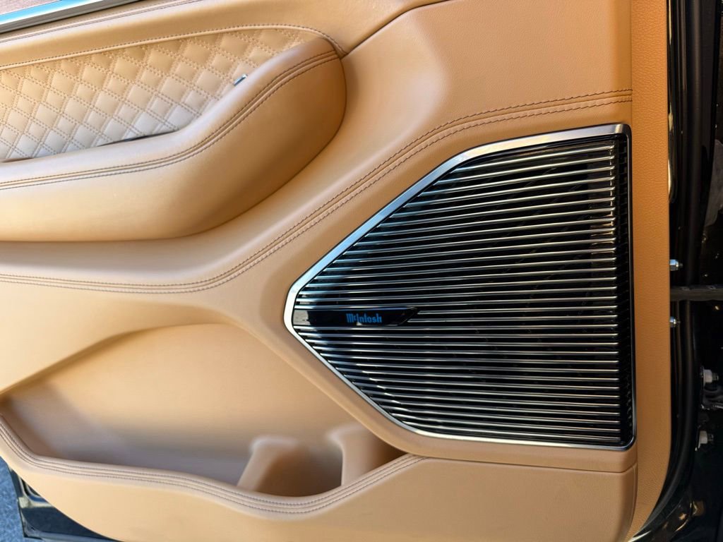 Used 2022 Jeep Grand Cherokee Summit image 27