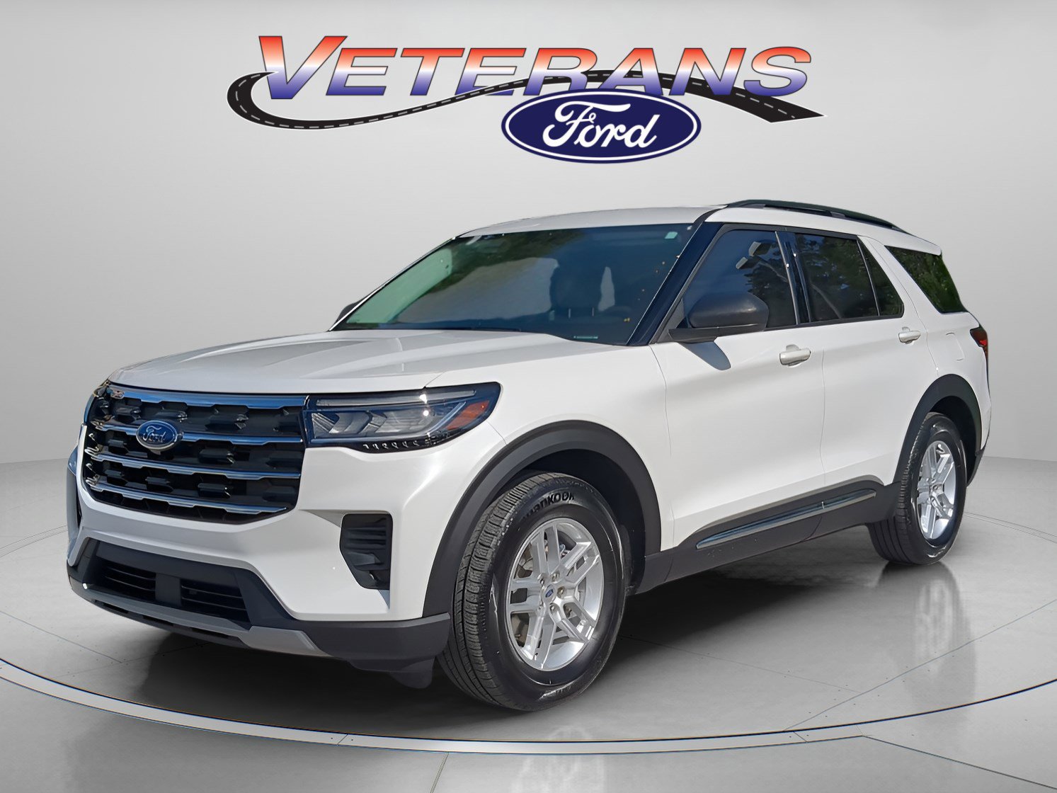 Certified 2025 Ford Explorer Active