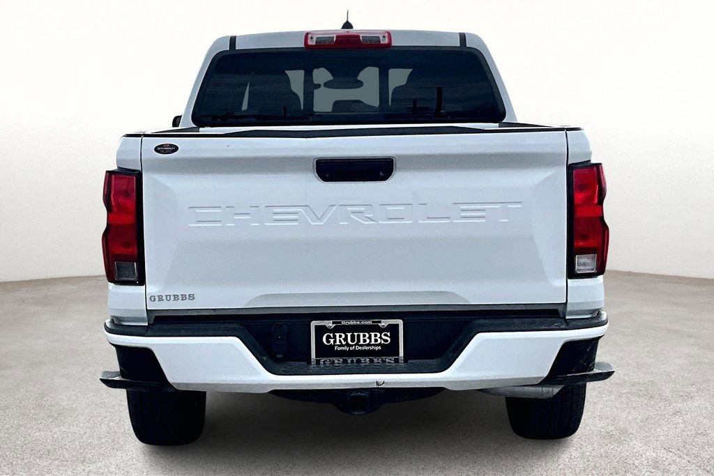 Used 2024 Chevrolet Colorado LT w/ LT Convenience Package image 6