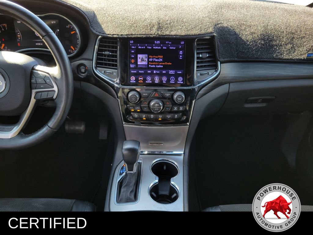 Used 2020 Jeep Grand Cherokee Altitude RWD image 21