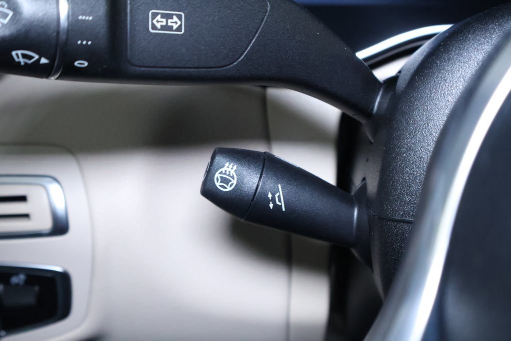 Used 2021 Mercedes-Benz C 300 4MATIC Sedan w/ Premium Package image 27