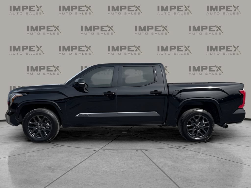 Used 2025 Toyota Tundra Platinum AWD/4WD image 2