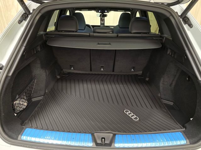 New 2026 Audi SQ5 Premium Plus image 29