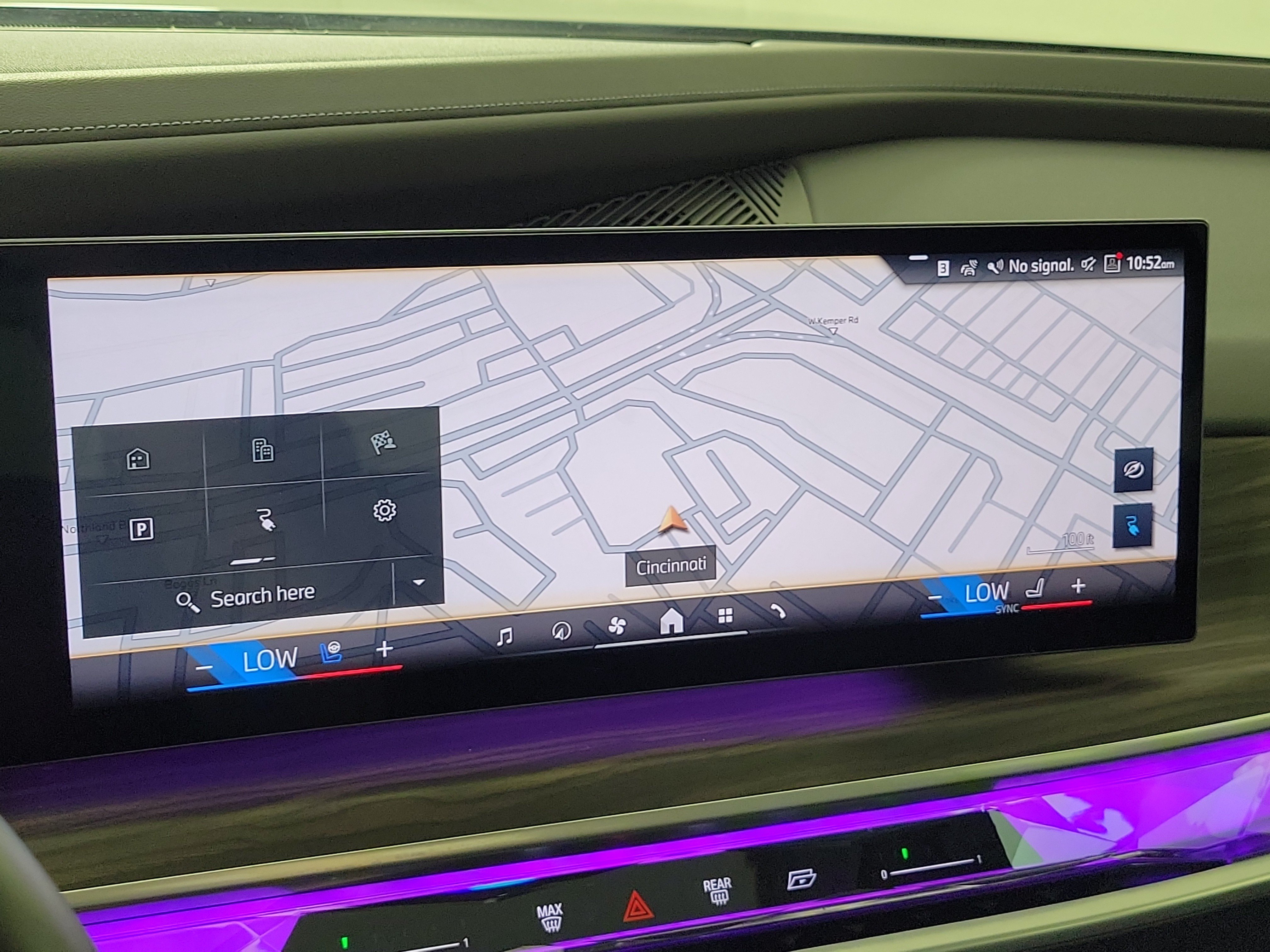 Certified 2024 BMW i7 xDrive60 w/ Executive Package AWD/4WD image 18
