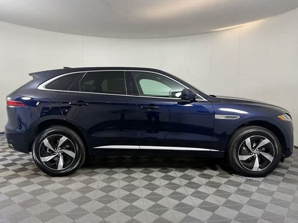 New 2026 Jaguar F-PACE R-Dynamic S AWD/4WD image 9