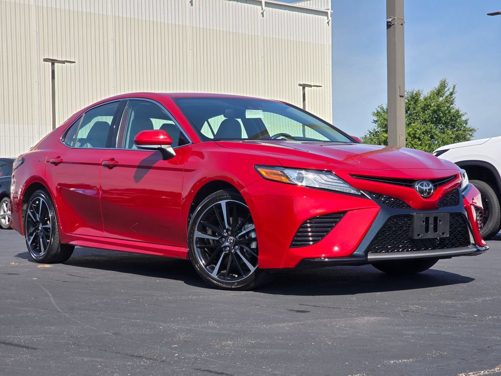 Used 2019 Toyota Camry XSE FWD image 2