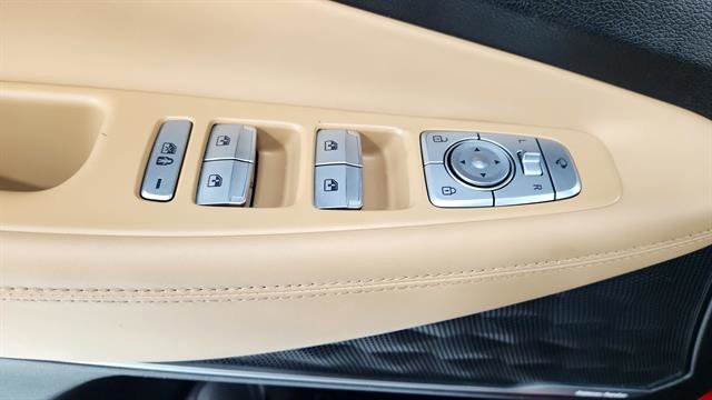 Used 2021 Hyundai Santa Fe Calligraphy w/ Cargo Package image 20