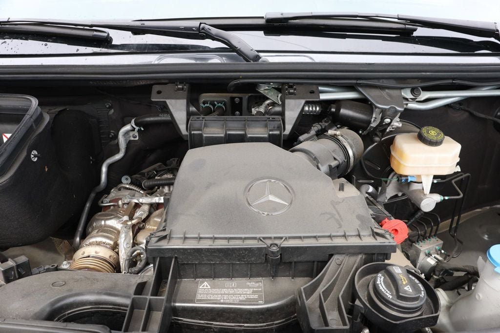 Used 2023 Mercedes-Benz Sprinter 2500 image 29