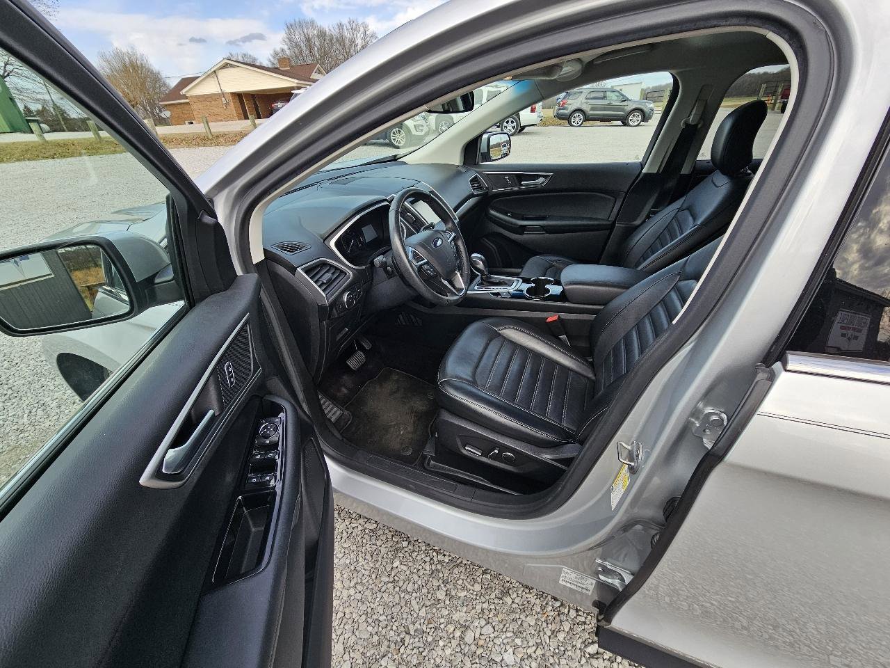 Used 2015 Ford Edge SEL w/ Equipment Group 201A image 14