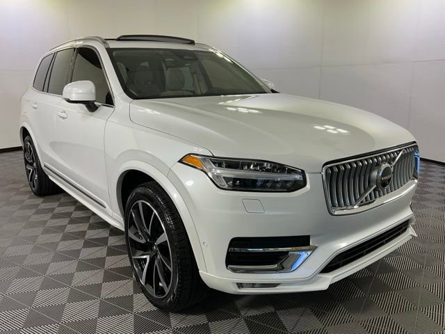 Used 2024 Volvo XC90 B6 Plus w/ Protection Package Premier AWD/4WD image 3