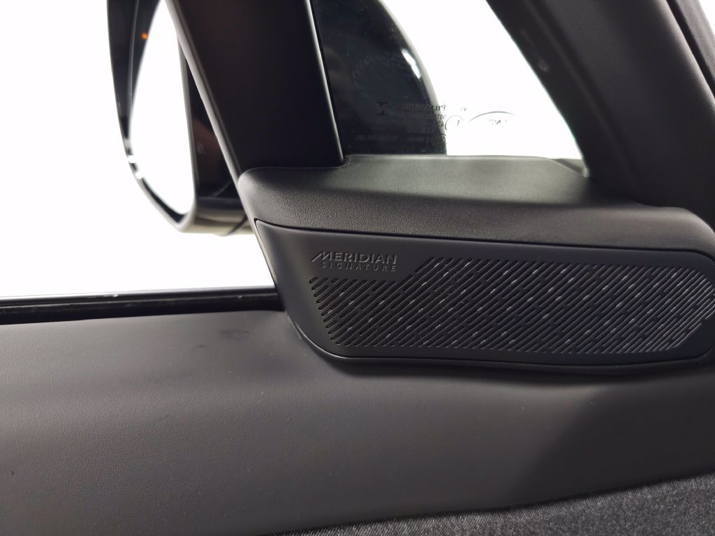 Certified 2025 Land Rover Range Rover Sport Autobiography AWD/4WD image 16