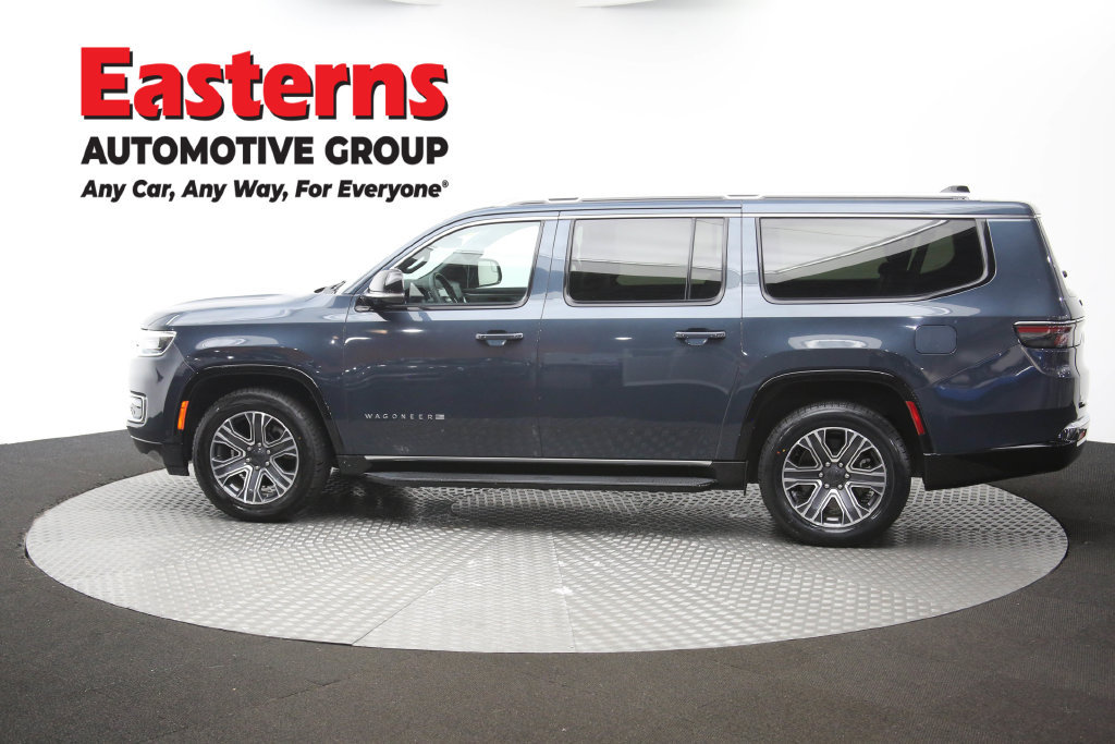 Used 2024 Jeep Wagoneer L Series II w/ Flexible Seating Group RWD image 69