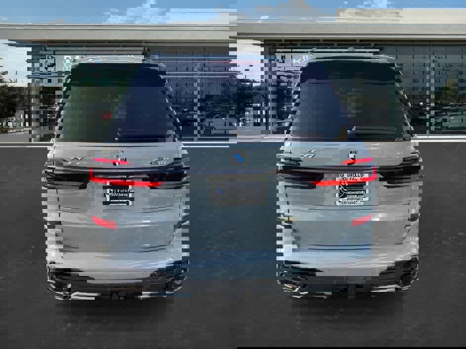 New 2026 BMW X7 xDrive40i w/ M Sport Package image 5