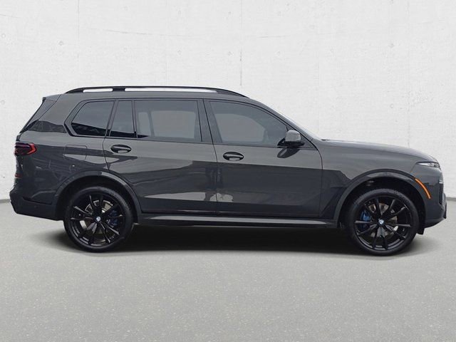Used 2024 BMW X7 xDrive40i w/ M Sport Package image 4