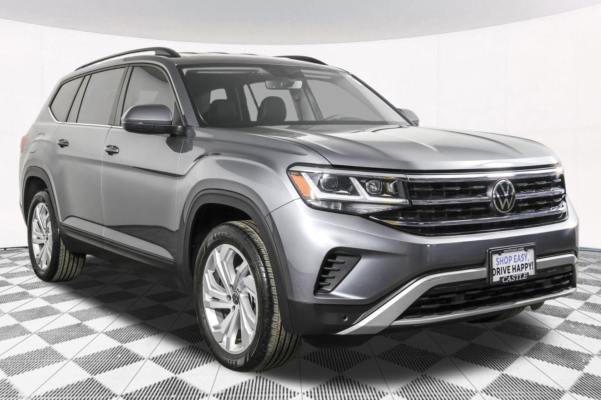 Used 2023 Volkswagen Atlas SE w/ Black Wheel Package image 13