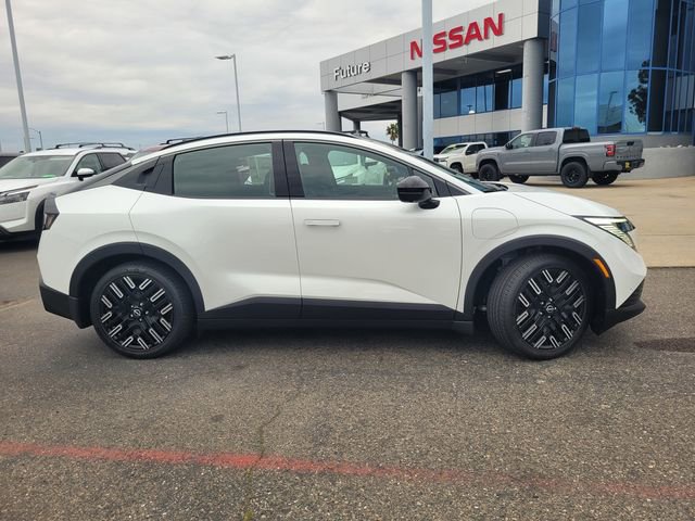 New 2026 Nissan Leaf Platinum+ w/ Cargo Package (Platinum+) image 4