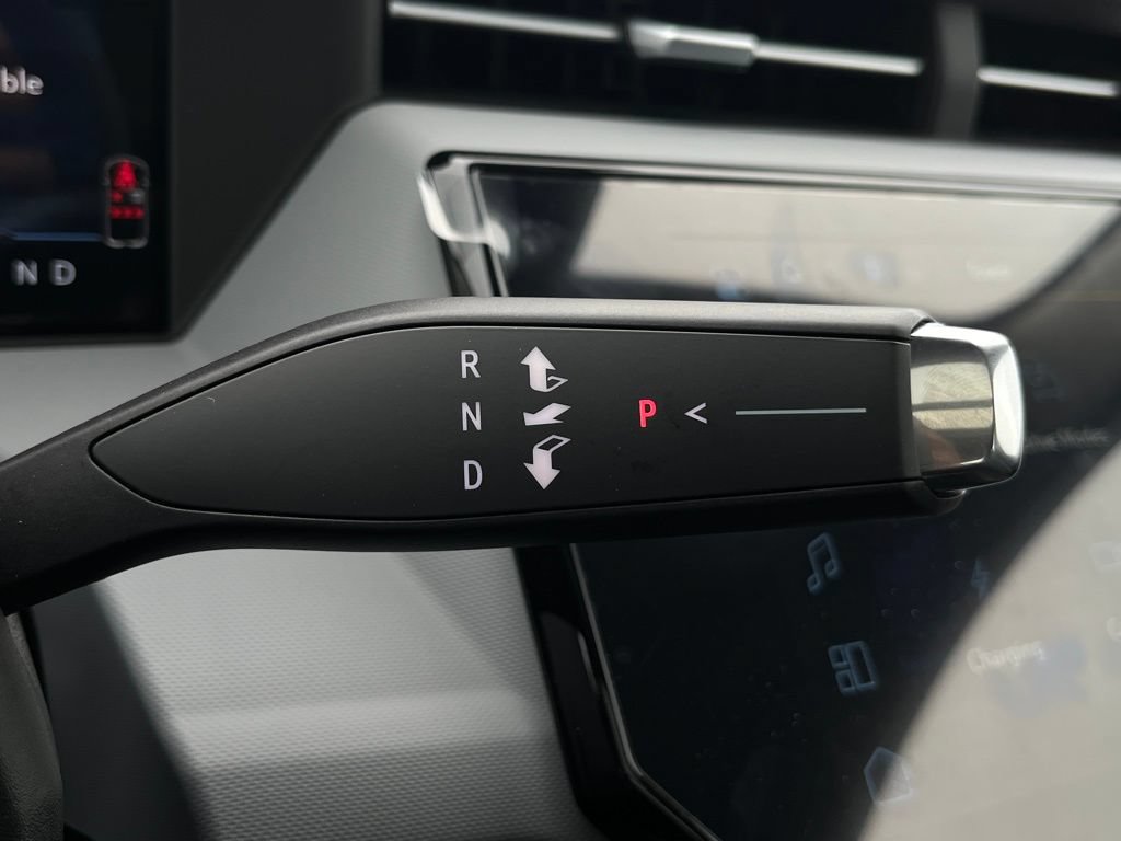 New 2027 Chevrolet Bolt RS w/ Technology Package FWD image 26