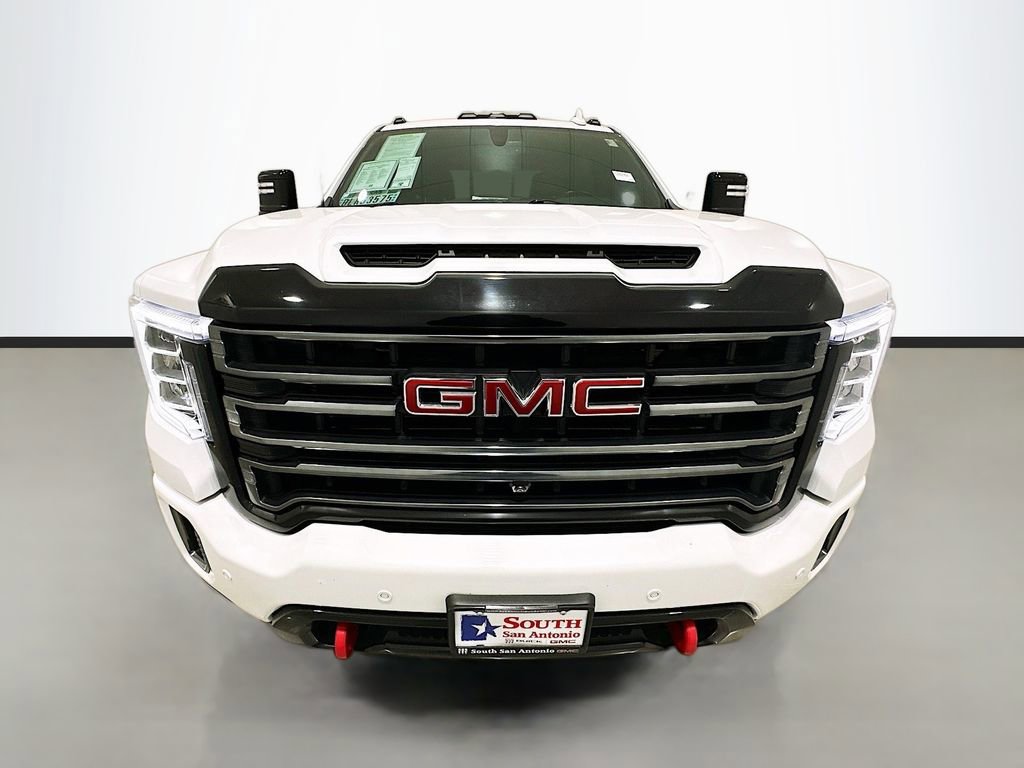 Used 2022 GMC Sierra 2500 AT4 w/ AT4 Preferred Package AWD/4WD image 2