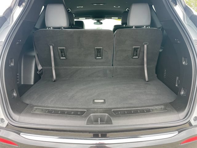 Used 2023 Buick Enclave Essence AWD/4WD image 32