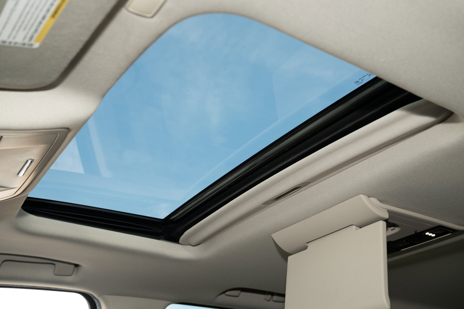 Used 2017 Chevrolet Tahoe Premier image 23