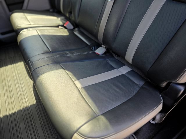 Used 2018 Ford F150 XLT w/ Equipment Group 302A Luxury AWD/4WD image 42