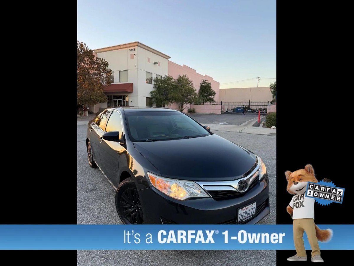 Used 2014 Toyota Camry LE FWD image 16