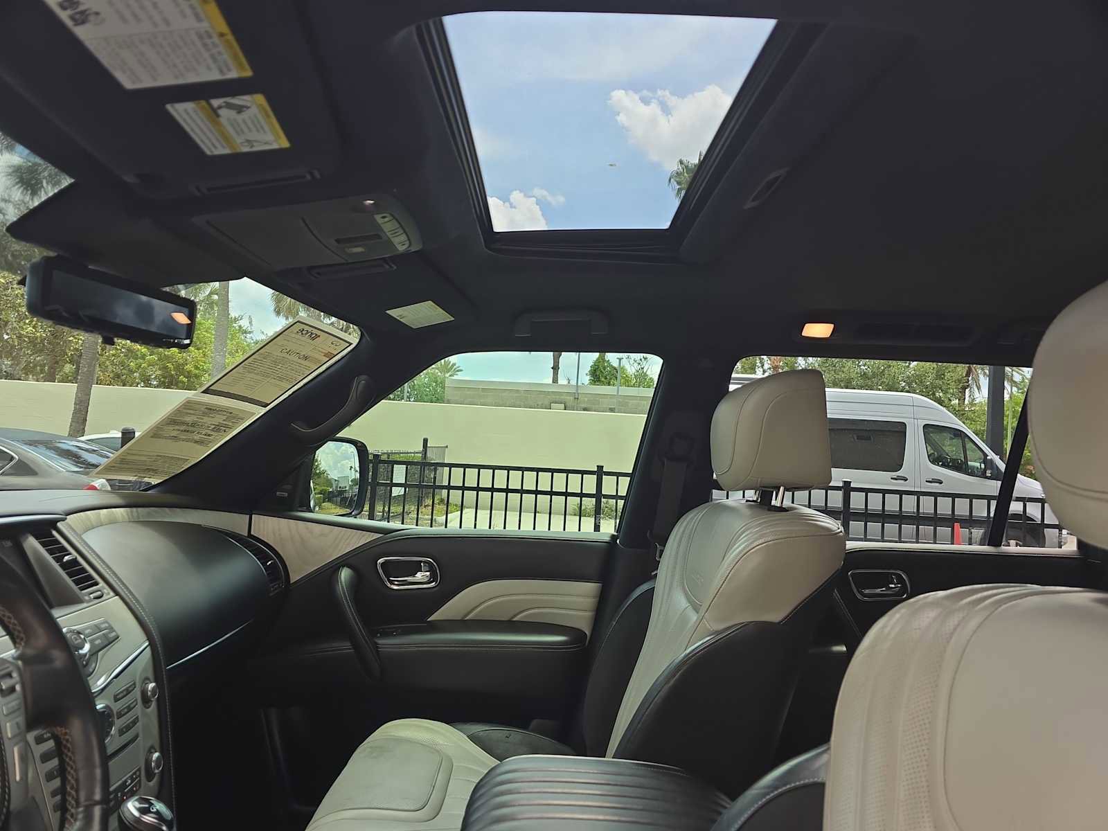 Used 2019 INFINITI QX80 Limited w/ All-Season Package AWD/4WD image 28