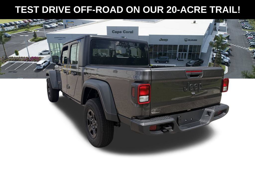 New 2026 Jeep Gladiator Sport AWD/4WD image 5