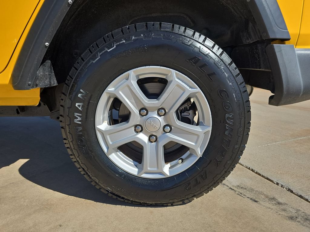 Used 2021 Jeep Wrangler Unlimited Sport AWD/4WD image 32