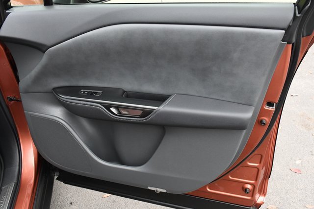 Used 2024 Lexus RZ 300e Premium image 17