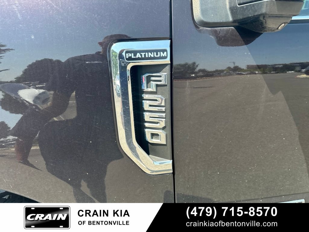 Used 2019 Ford F250 Platinum w/ Platinum Ultimate Package AWD/4WD image 9
