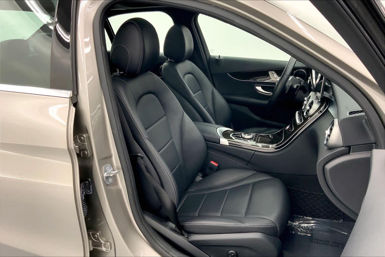 Used 2019 Mercedes-Benz C 300 Sedan image 7