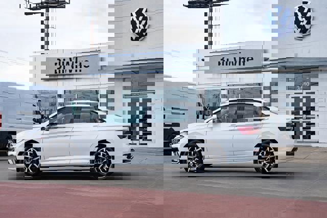 New 2026 Volkswagen Jetta SE image 3