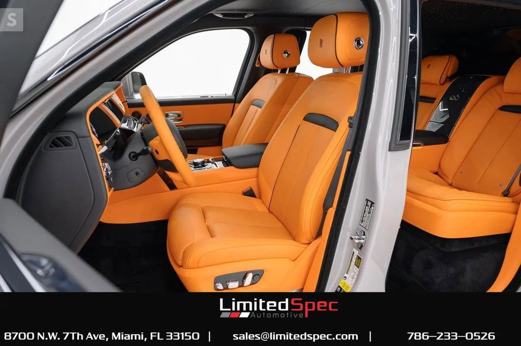 Used 2023 Rolls-Royce Cullinan Black Badge w/ Driver's Package AWD/4WD image 39
