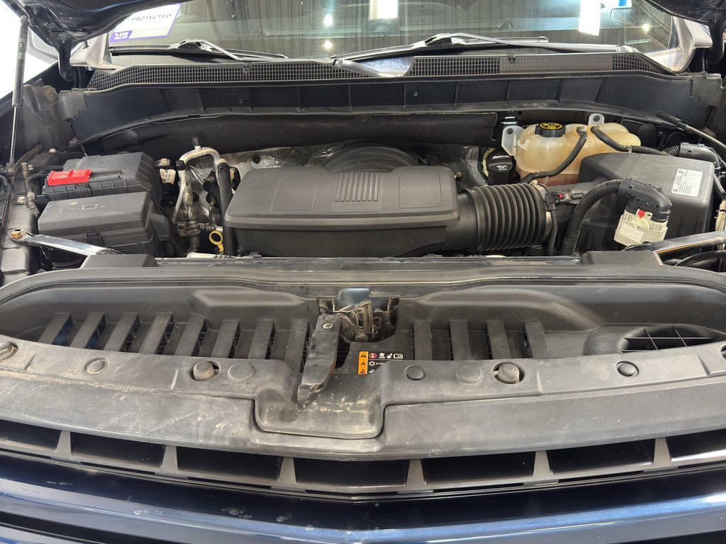 Used 2019 Chevrolet Silverado 1500 RST w/ All-Star Edition AWD/4WD image 36