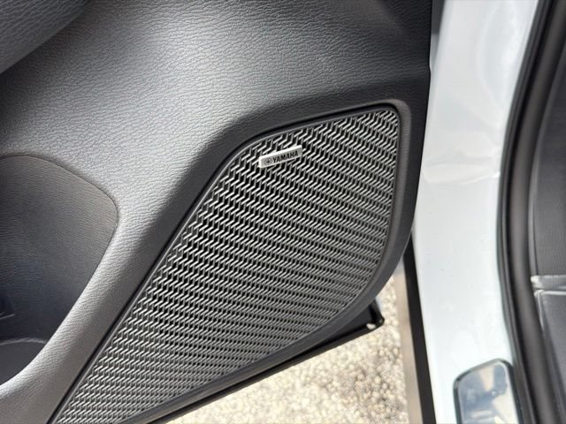 New 2026 Mitsubishi Outlander SEL FWD image 21