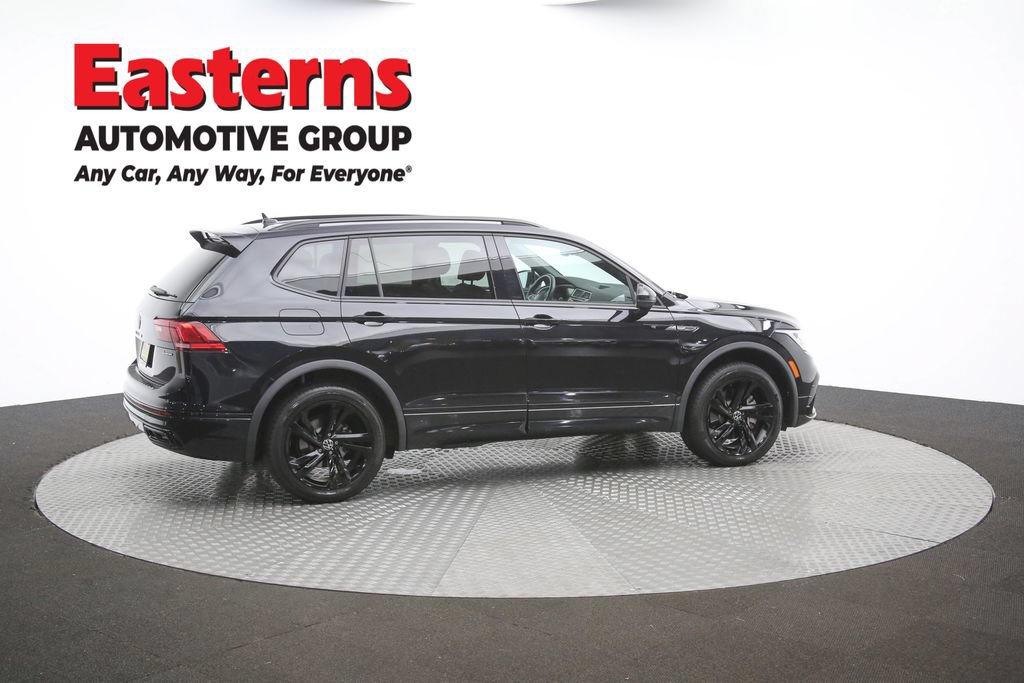 Used 2024 Volkswagen Tiguan SE R-Line AWD/4WD image 60