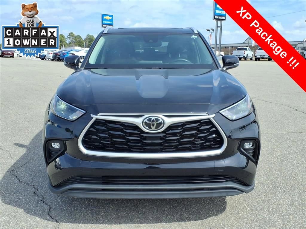 Used 2022 Toyota Highlander XLE image 8