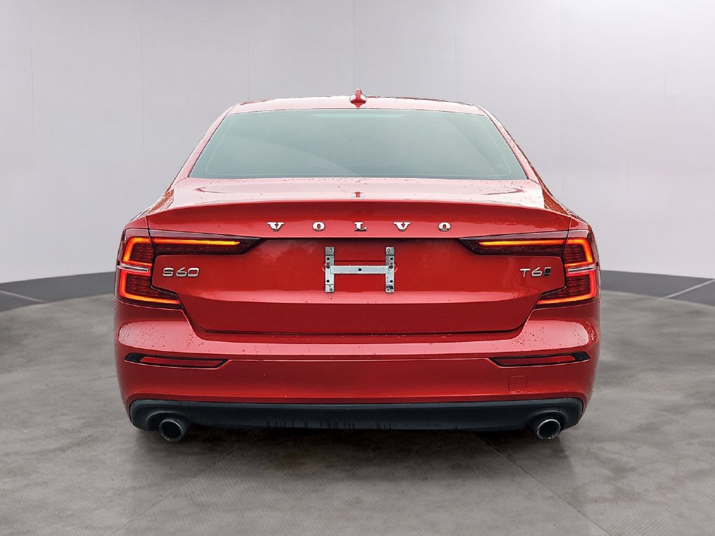 Used 2019 Volvo S60 T6 Momentum AWD/4WD image 5