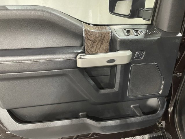 Used 2018 Ford F250 Lariat image 9