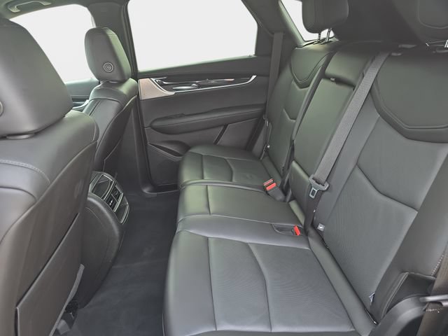 Used 2023 Cadillac XT5 Premium Luxury AWD/4WD image 17