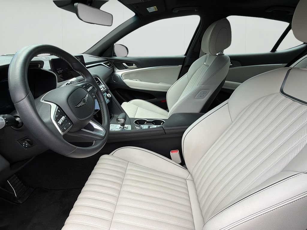 Certified 2025 Genesis G70 2.5T w/ Sport Prestige Package AWD/4WD image 14