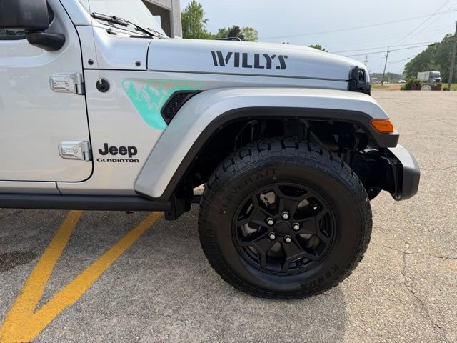 Used 2022 Jeep Gladiator Sport image 4