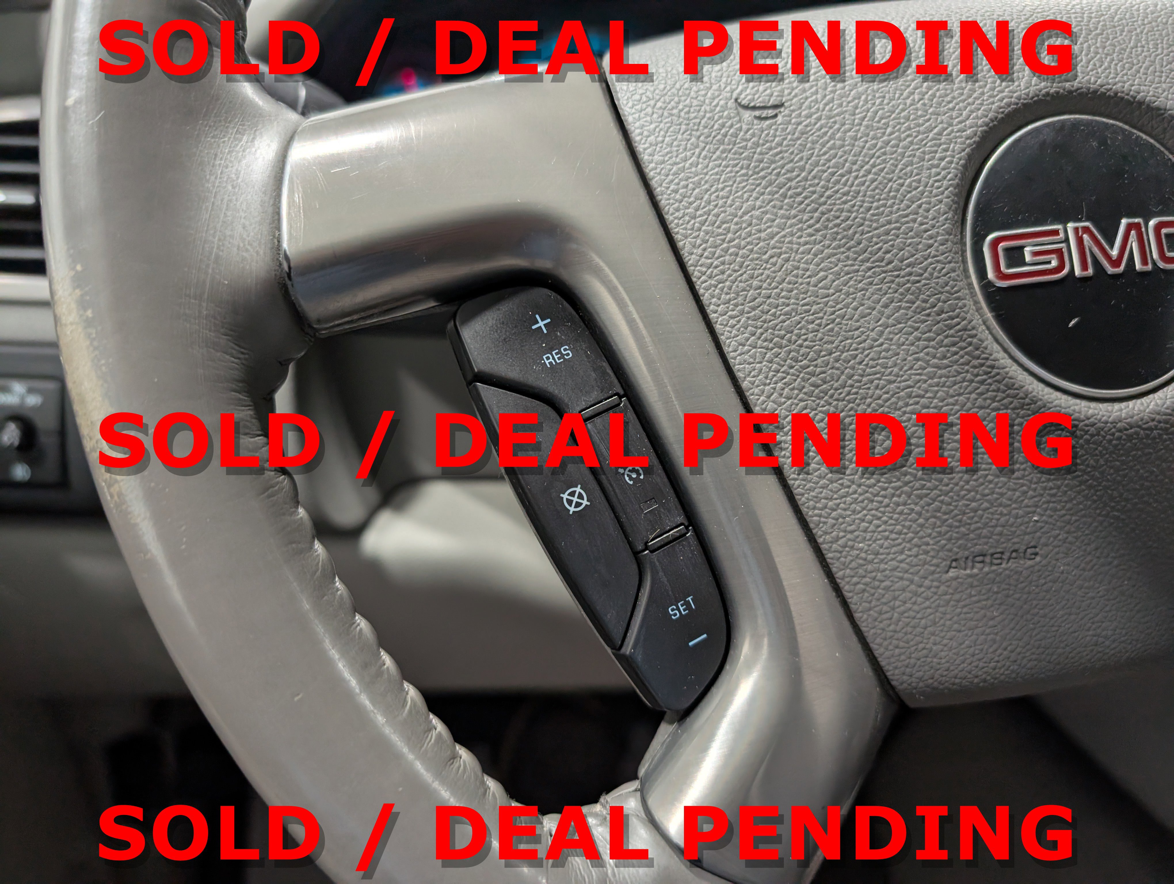 Used 2009 GMC Sierra 2500 SLT w/ SLT Convenience Package image 26