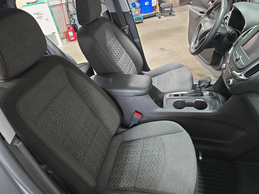 Used 2024 Chevrolet Equinox LT AWD/4WD image 10