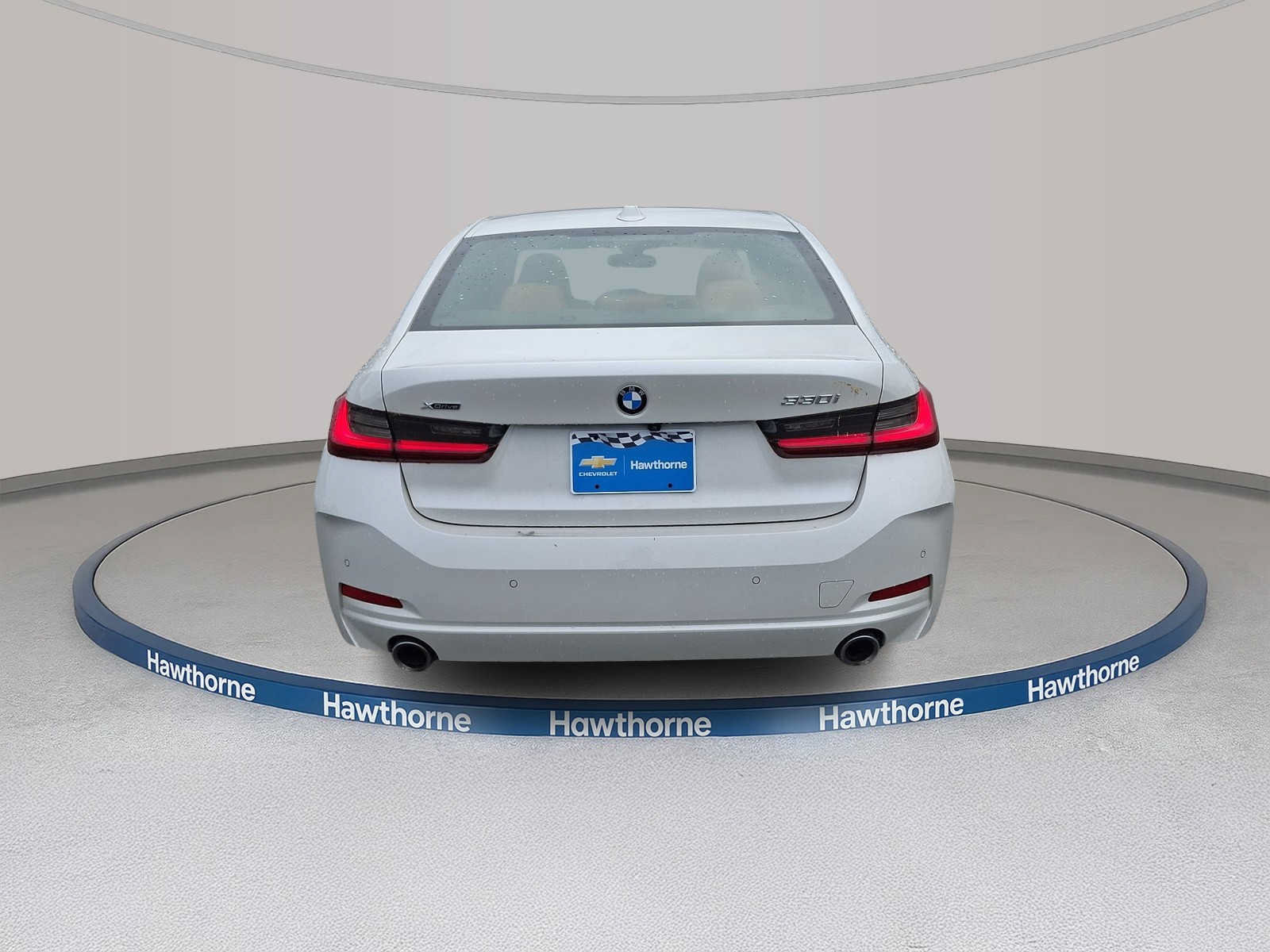 Used 2023 BMW 330i xDrive Sedan w/ Premium Package AWD/4WD image 5