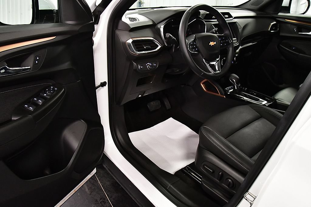Used 2023 Chevrolet TrailBlazer ACTIV AWD/4WD image 14