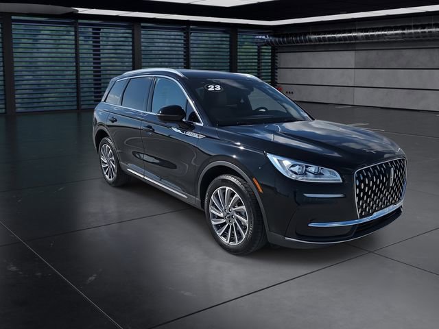 Used 2023 Lincoln Corsair Reserve w/ Equipment Group 201A image 2