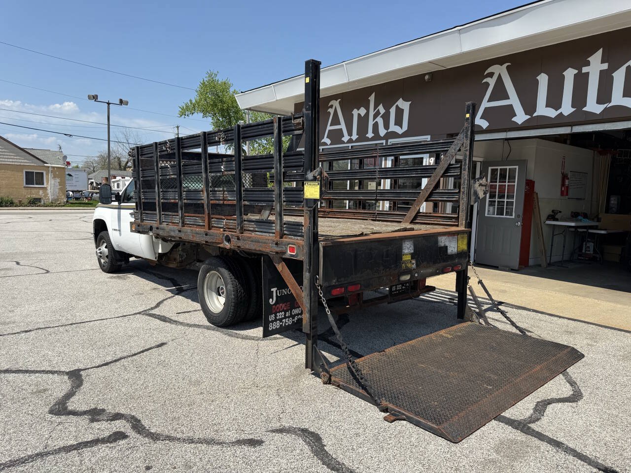 Used 2009 GMC Sierra 3500 W/T RWD image 12