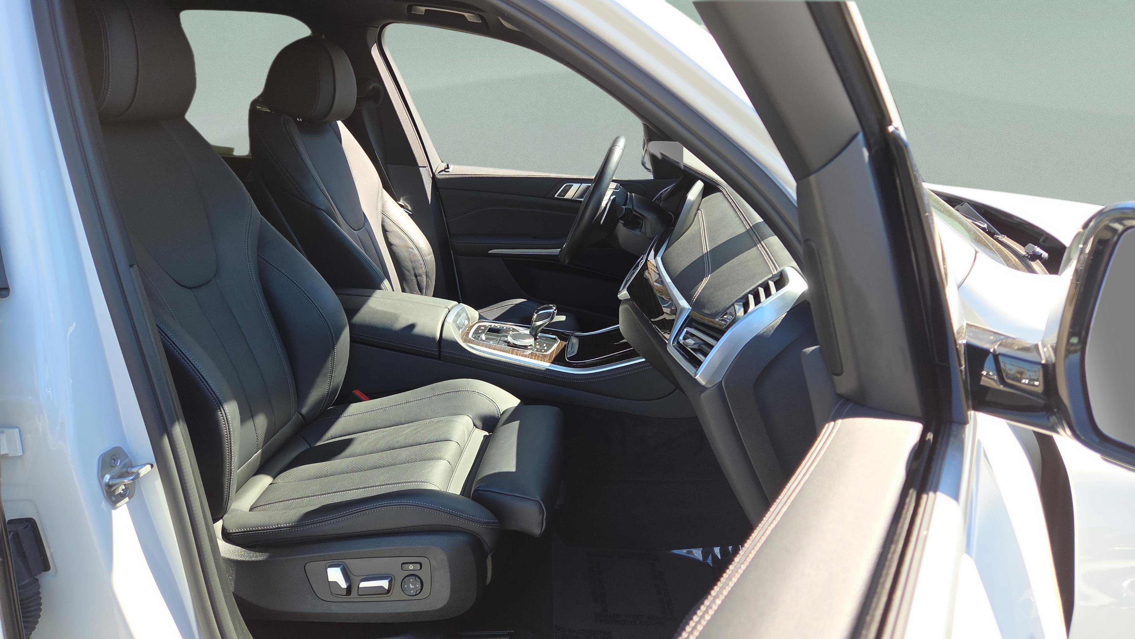 Used 2022 BMW X5 xDrive45e image 22